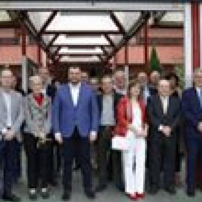 70498459 1122880881256227 2851581031520141312 N Y Thumb