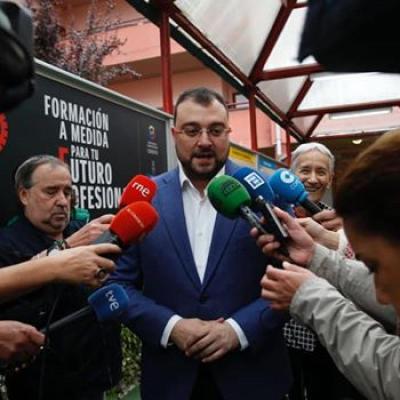 70904252 1122880841256231 7634988672894369792 N X Thumb